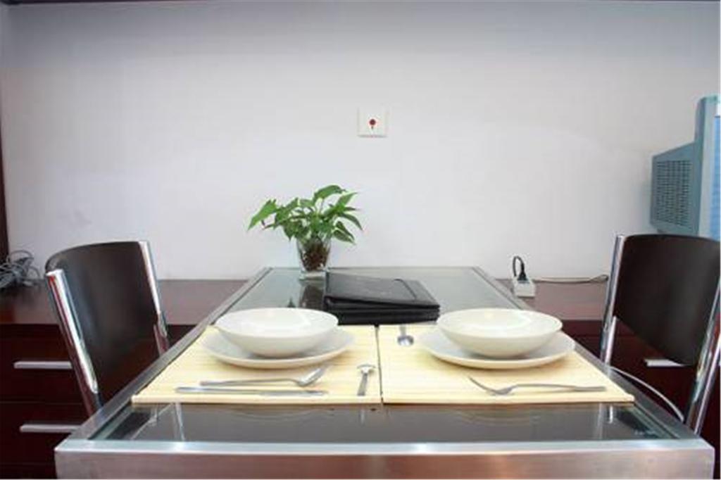 Shanghai Skiline World Union Service Apartment Esterno foto